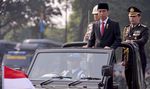 Pita Hitam Jokowi di HUT Bhayangkara