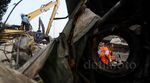 Tim Investigator TNI AU Periksa Puing Hercules