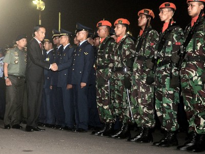 Jokowi Lepas 16 Jenazah Korban Hercules di Halim