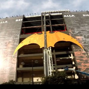 Kelelawar Besar di Mestalla