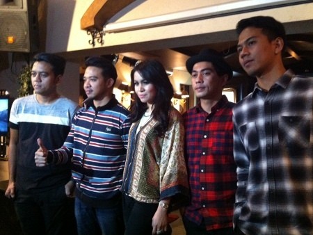 Bawakan Lagu Rinto Harahap, Geisha Coba Munculkan Warna Sendiri