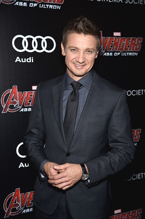 Sering Dikira Gay, Jeremy Renner Tak Peduli
