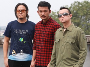 Rio Dewanto Perkuat dan Pererat The Fly