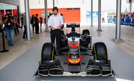 Alonso Kembali Hadapi Pergantian Mesin