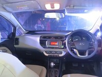 Ini Spesifikasi Lengkap Kia New Rio Platinum