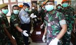 Isak Tangis Keluarga Korban di RSUP Adam Malik