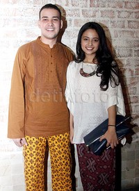 Riza dan Elyzia telah menjalin hubungan asmara selama satu tahun  tiga bulan. Pool/Akew/detikFoto.
