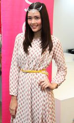 Tiara Westlake Cantik Bergigi Kelinci