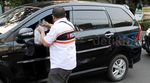 Komunitas Ertiga Bagi-bagi Takjil