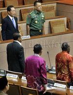DPR Setuju Sutiyoso Jadi KaBIN dan Gatot Jadi Panglima TNI