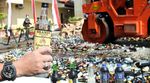 7.002 Botol Minuman Keras Dimusnahkan