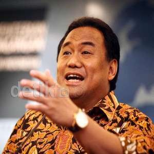 Mendag Gobel Punya Jurus Rahasia Berantas Ponsel BM