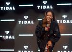 Surprise! Rihanna Culik 80 Fans untuk Nonton Video Klip Terbaru