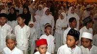 Sebanyak 1000 anak yatim mengikuti kegiatan ini.