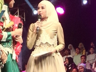 Lihat Bakat 8 Finalis, Laudya Chyntia Bella Makin Semangat Perdalam Islam