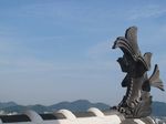 Kastil Himeji, Dewa Ikan & Batu Peti Mati