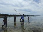 Serunya Festival Tangkap Ikan di Pesisir Pantai Biak