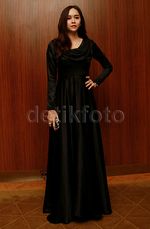 10 Foto Terheboh: Pacar Kevin Aprilio, Dian Sastro hingga Aming