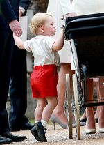 Pangeran George Super Cute di Hari Pembaptisan Putri Charlotte