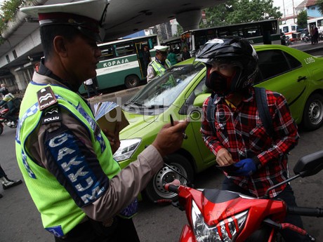 Polisi: Pengguna Jalan Baru Tertib Kalau Ada Petugas Saja
