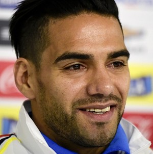 Fans Chelsea Percaya Penuh dengan Keputusan Mourinho Gaet Falcao