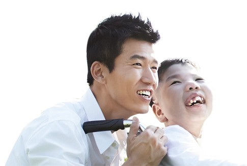 Sean Jinusean Sumbang Rp 4,1 M untuk Penderita ALS