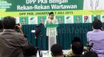 Cak Imin Asyik Bicara Batu Akik