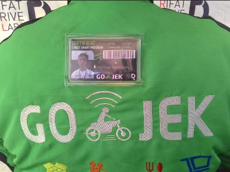 Punya Sertifikat Ini, Pengendara GO-JEK Dijamin Punya Skill Lebih Baik