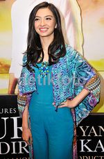 Cantiknya Raline Shah