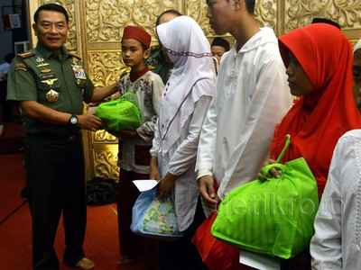 Moeldoko Buka Puasa Bersama