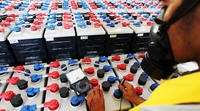 PLTS Daruba bekerja secara hybrida bersama Pusat Listrik Tenaga Diesel (PLTD) Daruba yang memiliki 7 unit mesin. Agus Trimukti/Humas PLN/detikFoto.