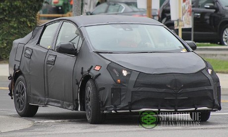 Toyota Prius Anyar Mulai Muncul di Jalanan