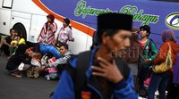 Pemudik mulai memadati terminal Kampung Rambutan, Jakarta.