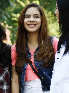 Naksir Pacar Raisa, Stefhanie Zamora Nikmati Cinta Monyet