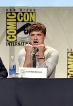 Keakraban Jennifer Lawrence, Liam Hemsworth dan Josh Hutcherson