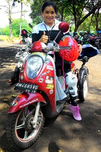Saat ini, Shinta sudah menjelajah total 27 provinsi di Indonesia dan baru tiba di Jakarta. Shinta yang berangkat dari Pekanbaru sejak 4 Oktober 2014 lalu itu sudah menempuh perjalanan sepanjang 18.000 km.