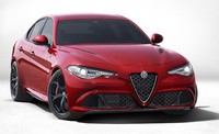 Saking dahsyatnya performa dan tampilan mobil itu, bos Fiat Chrysler Automobiles, Sergio Marchionne mengatakan Giulia adalah satu cara untuk mendongkrak merek Alfa Romeo. Pool/dok Alfa Romeo.