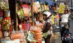 Jelang Lebaran, Banyak Pedagang Kue Kering Musiman