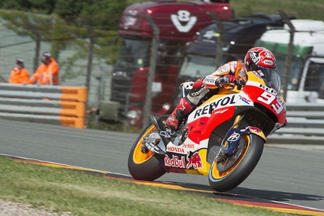 Lagi-lagi Tercepat, Marquez Ungguli Duo Yamaha