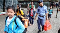 Para pemudik berdatangan ke JIExpo untuk mengikuti mudik gratis yang diselenggarakan Partai Demokrat.