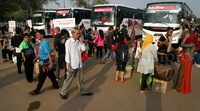 Para pedagang jamu diberangkatkan dari JIExpo, Kemayoran, Jakarta.