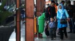 H-4 Lebaran, Pemudik Padati Stasiun Senen