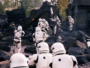 Mengintip di Balik Pembuatan Star Wars: The Force Awakens