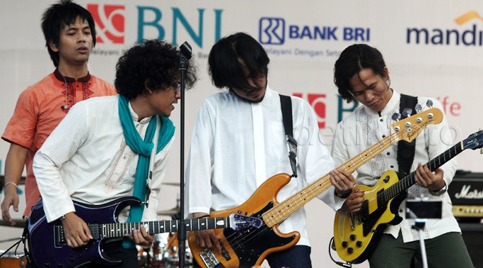 dMasiv dan Ustad Maulana Hibur Pemudik