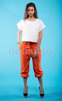 Beranjak dewasa, Yuki semakin mencuri perhatian. (Wardrobe: Kleting Titis Wigati. Kle; Colony Kemang dan Debenhams Kemang Lippo Mall).