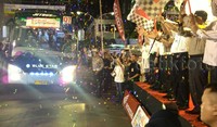Pemudik yang menggunakan bus diberangkat pada 12 Juli 2015. Sementara kereta api akan diberangkatkan Senin (13/7/2015).