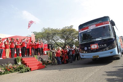 Menkominfo & Ahok Lepas Mudik Ribuan Penjual Pulsa