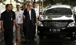 OC Kaligis Dijemput Paksa KPK