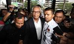 OC Kaligis Dijemput Paksa KPK