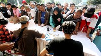 Pemudik dari Jakarta sebanyak 5.900 orang menggunakan 100 bus menuju 3 kota tujuan Jogjakarta, Semarang dan Solo.